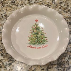 Pioneer Woman Holiday Cheer 9” “Made with Love” Ruffled Edge Pie Plate Christmas
